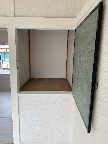 　室内
